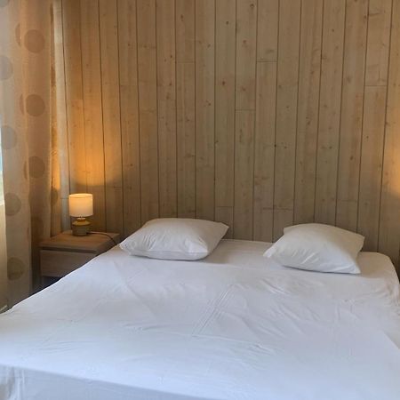 L'Appart Sur Jardin 42M2 Tres Calme La Rochelle  Ngoại thất bức ảnh