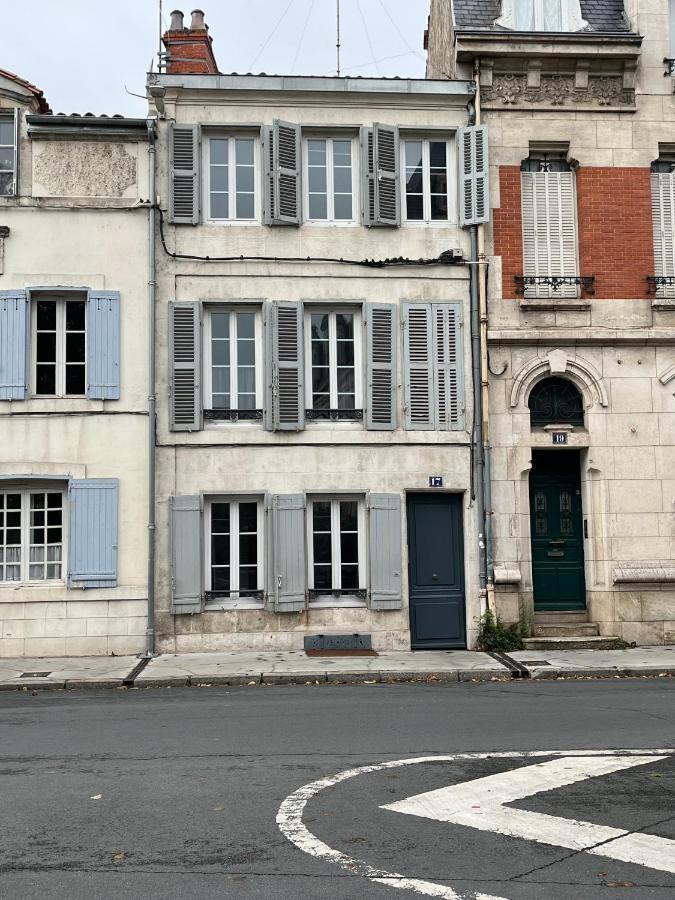 L'Appart Sur Jardin 42M2 Tres Calme La Rochelle  Ngoại thất bức ảnh